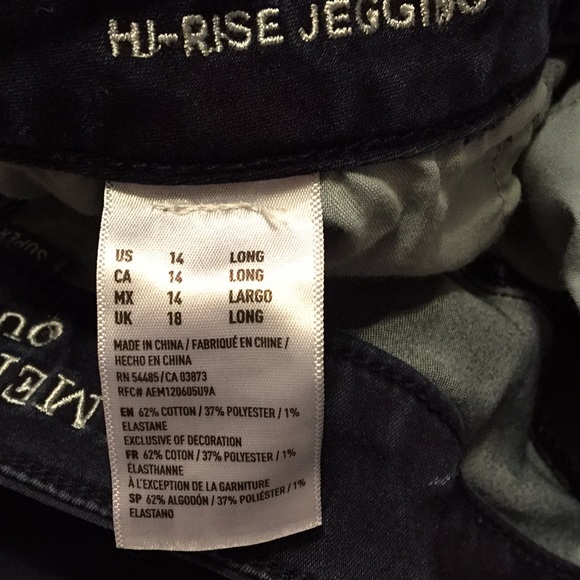 American Eagle High Waist Sateen Dark Wash Jegging - Picture 6 of 6